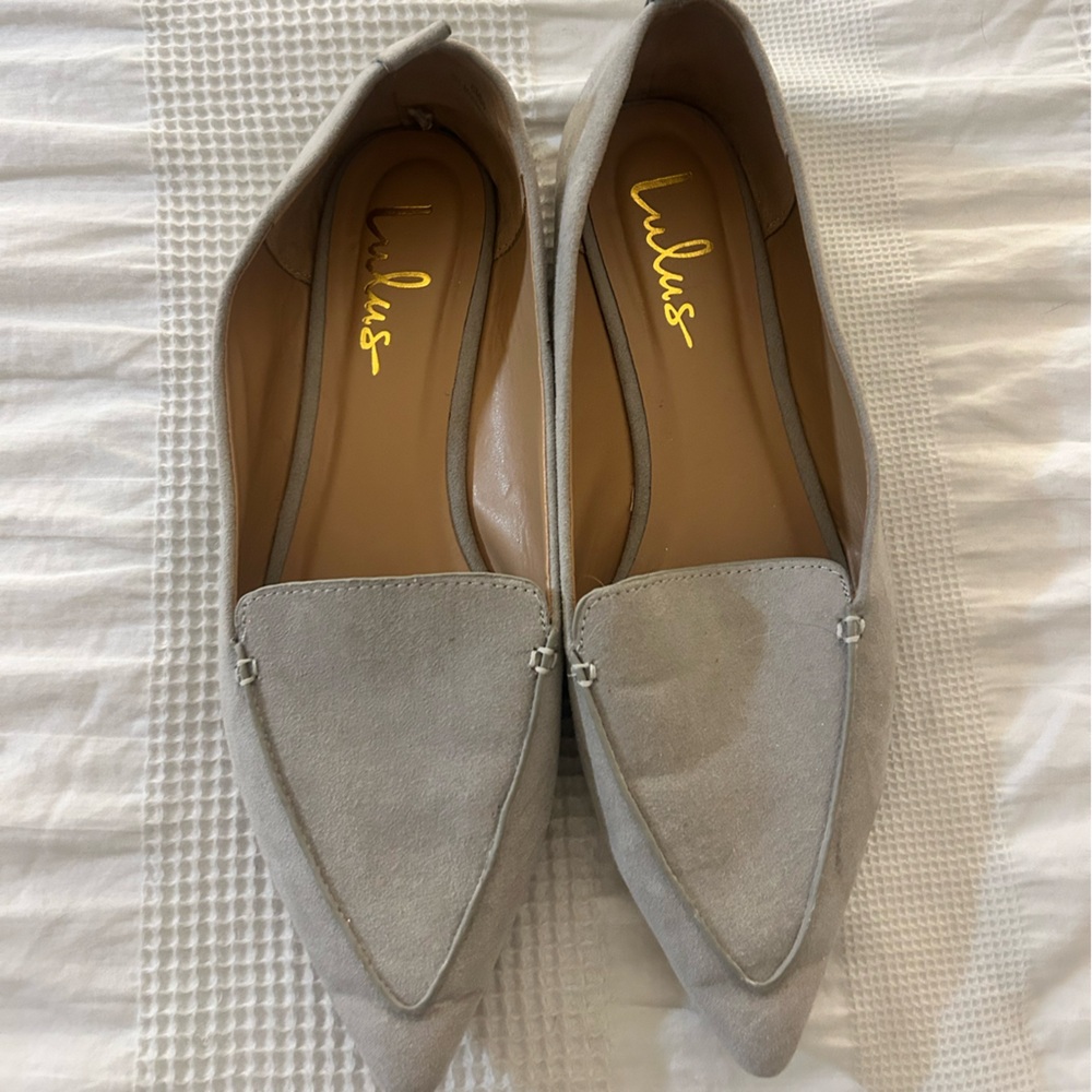 Lulu's Elegant Gray Flats